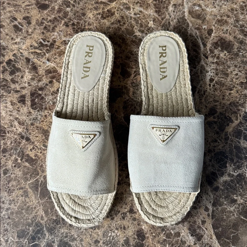 Prada suede light beige sandals flats slides gold gesso logo sz 40